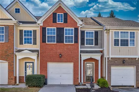 8 Madaline Ln, Dawsonville, GA 30534