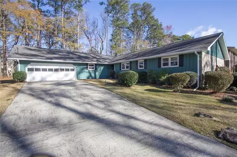 225 Devilla Ct, Atlanta, GA 30349