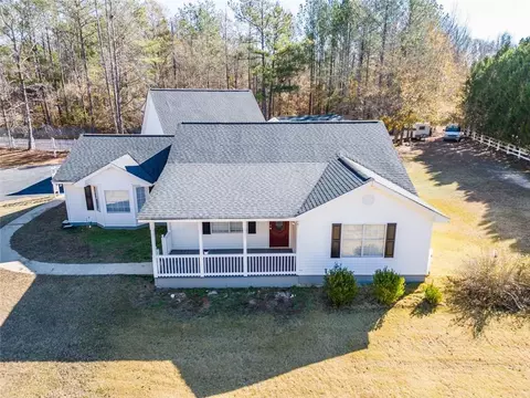 135 River Shoals Ct, Covington, GA 30016