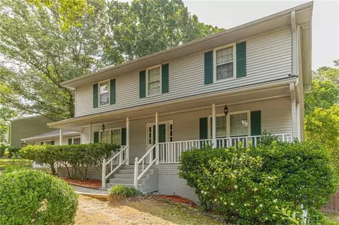 1154 Willow Trce, Grayson, GA 30017