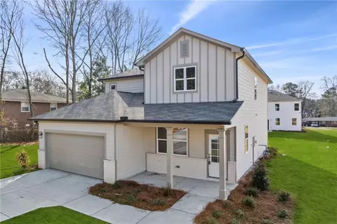 214 Buena Vista St, Winder, GA 30680