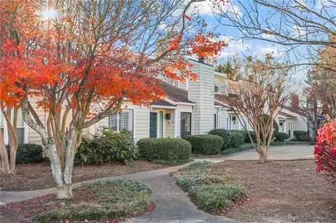 821 Serramonte Dr, Marietta, GA 30068