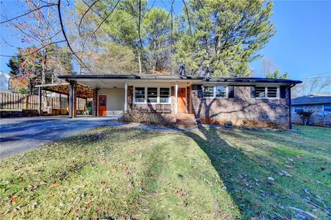 864 Meadow Rock Way, Stone Mountain, GA 30083