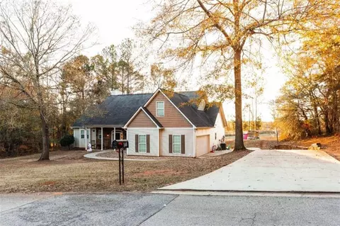140 Pine Ridge Rd, Covington, GA 30016 photo 2