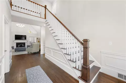1718 Harts Run, Chamblee, GA 30341 photo 13