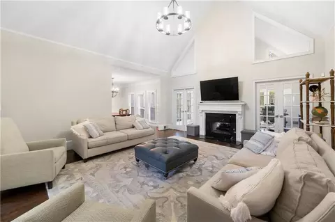 1718 Harts Run, Chamblee, GA 30341 photo 11