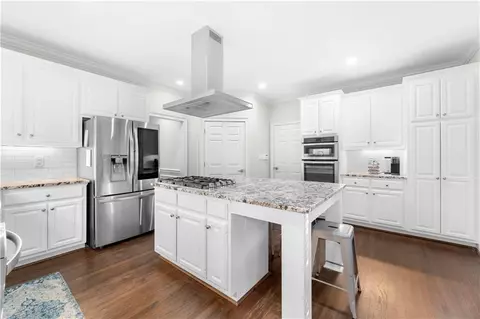 1718 Harts Run, Chamblee, GA 30341 photo 3