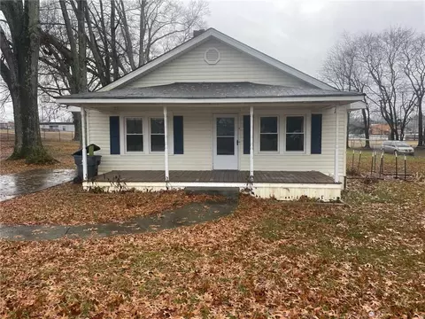 219 Greenwood Dr, Cedartown, GA 30125