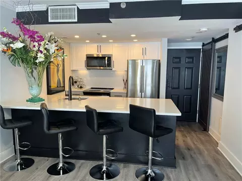 3481 Lakeside Dr NE #604, Atlanta, GA 30326