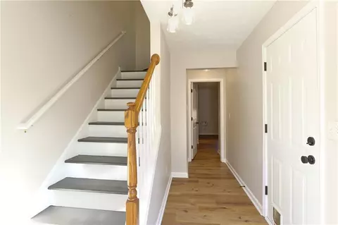 400 Abbotts Mill Dr, Duluth, GA 30097 photo 5