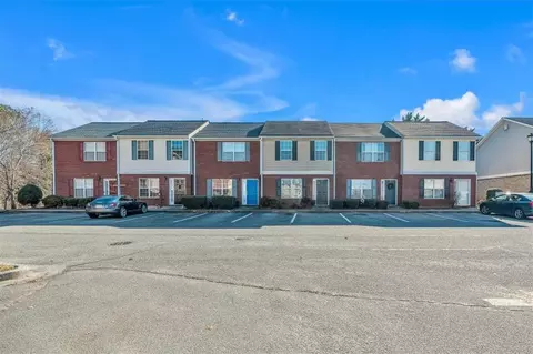 4 Princeton Place Dr, Adairsville, GA 30103