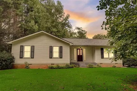 40 North Dr, Hampton, GA 30228 photo 2