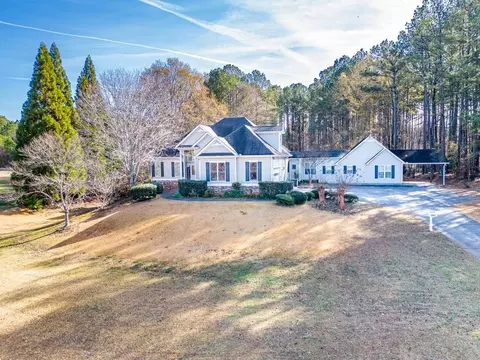 1353 Villa Rica Rd, Powder Springs, GA 30127