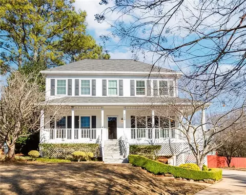 320 Fountainmist Trl, Lawrenceville, GA 30043