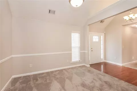 984 Navaho Trl, Monroe, GA 30655 photo 8