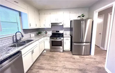 4201 Woodcrest Dr, Powder Springs, GA 30127