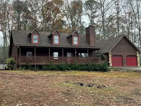 1632 Tipperary Cir, Monroe, GA 30656