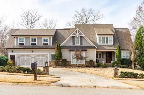 7011 Hammock Trl, Gainesville, GA 30506