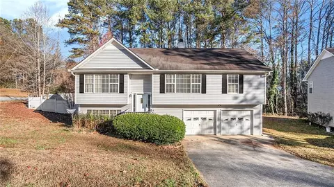 4750 Angie Ct, Powder Springs, GA 30127