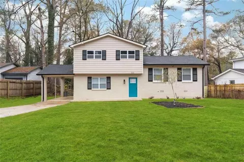 3035 Pine Manor Ct, Atlanta, GA 30316