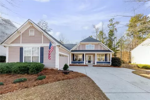 3749 Clear Lake Way NW, Acworth, GA 30101