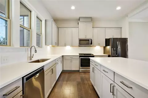 3163 Rutter Dr, Atlanta, GA 30345 photo 9