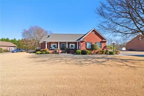 155 Techview Dr SW, Calhoun, GA 30701