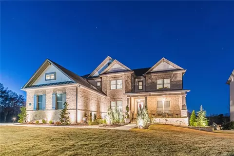 755 Danescroft Way, Suwanee, GA 30024