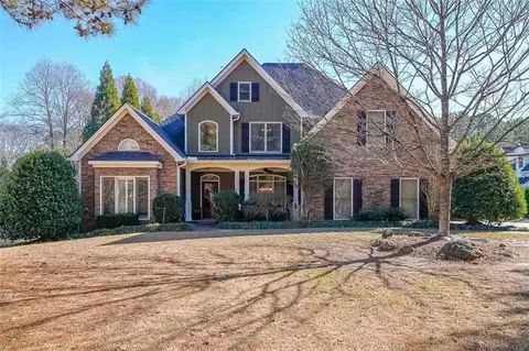 216 Old Trace Rd SW, Marietta, GA 30064