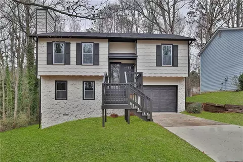 739 Forest Path, Stone Mountain, GA 30088
