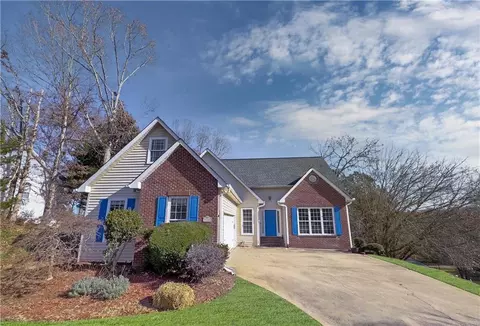 7010 Walnut Mill Ct, Cumming, GA 30040