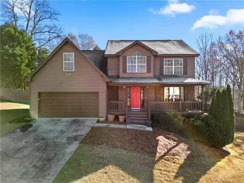 1281 Fly Rod Ln, Loganville, GA 30052