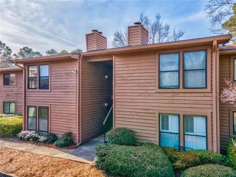 1705 Parkaire Xing, Marietta, GA 30068