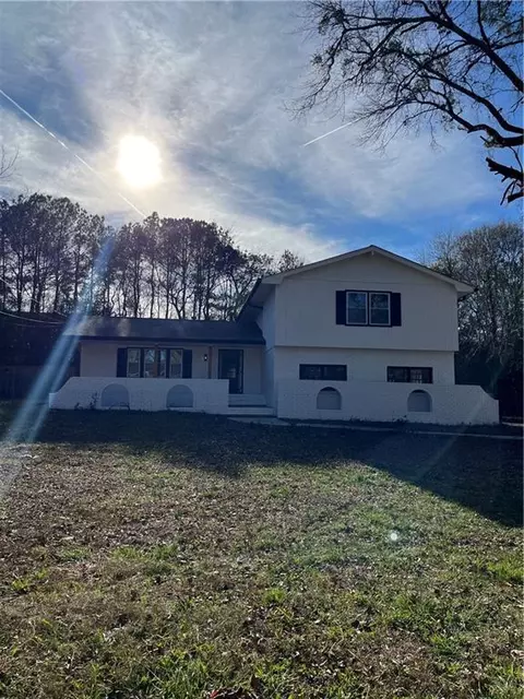 6819 Wendy Jean Dr, Morrow, GA 30260