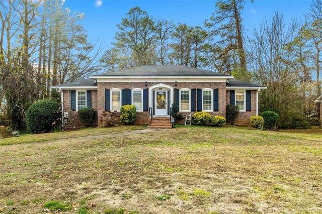 2380 Sandgate Rd, College Park, GA 30349