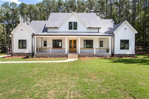 2021 Pine Valley Ct, Greensboro, GA 30642