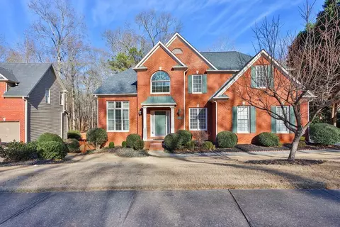 3965 Canterbury Walk Dr, Duluth, GA 30097