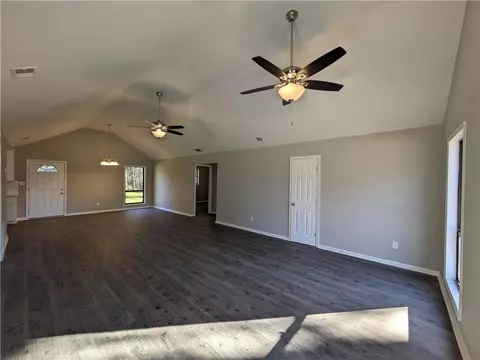 95 Mountain View Cir, Covington, GA 30016 photo 3