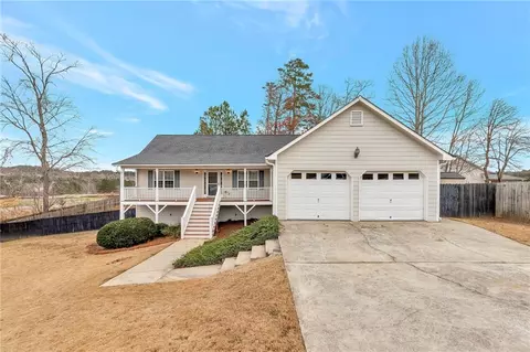 36 Oak Glen Ct, Dallas, GA 30132