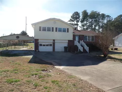 2345 Falls River Dr, Lithia Springs, GA 30122