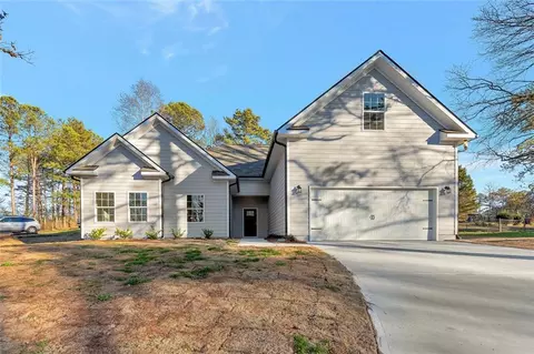 4680 Woods Valley Dr, Douglasville, GA 30135