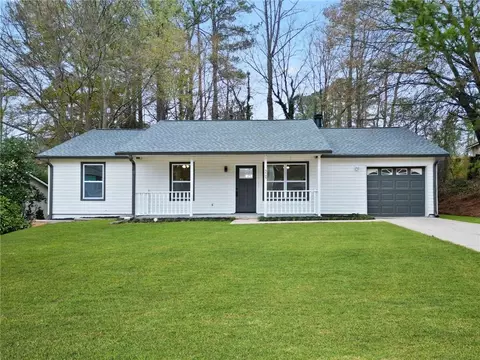 5545 Weatherford Rd, Norcross, GA 30093