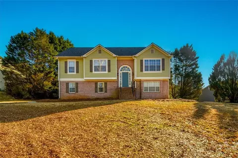 1412 Water Wheel Dr, Bethlehem, GA 30620