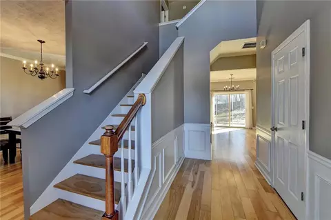 414 Running Doe Ct, Suwanee, GA 30024 photo 3