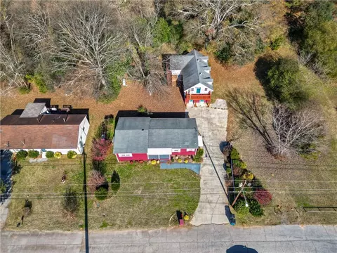 61 Lincoln Rd, Mcdonough, GA 30253