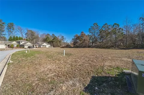 615 Riverwood Pass, Dallas, GA 30157