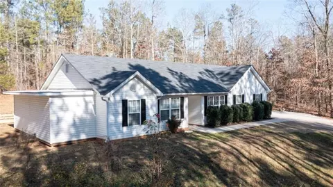140 Whitehead Dr, Covington, GA 30016 photo 5