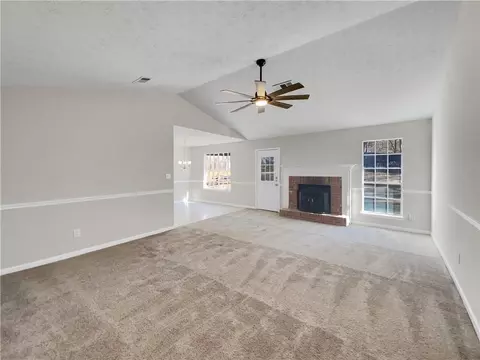 6130 Amberly Rd, Rex, GA 30273 photo 3