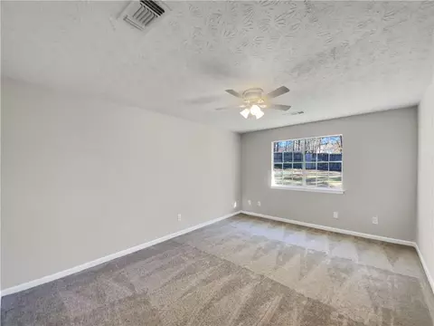 6130 Amberly Rd, Rex, GA 30273 photo 5