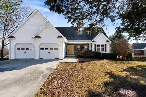 14 Scarlett Oak Dr NE, Cartersville, GA 30121